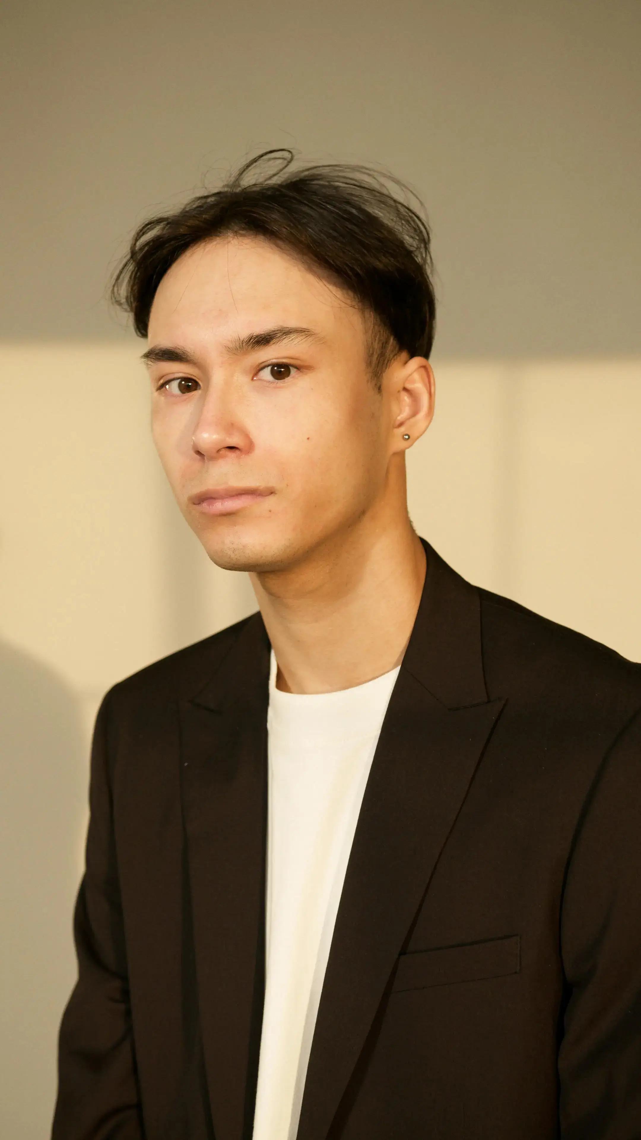 Robert J.